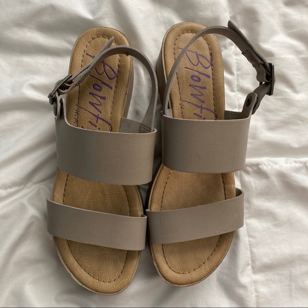 3/$20 Platform grey sandals